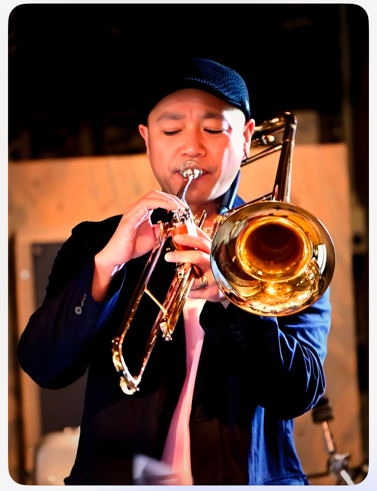 照喜名俊典（Valve Trombone）